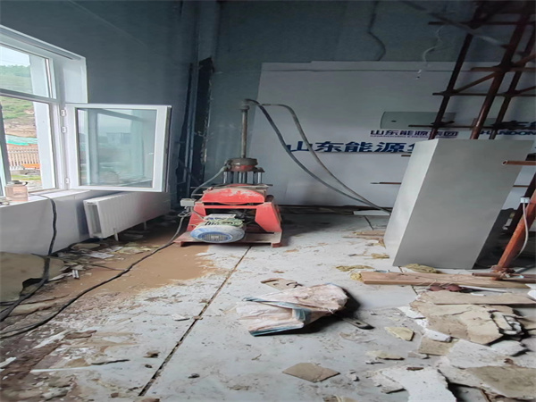 平桥地基基础下沉墙体裂缝加固注浆顶升施工